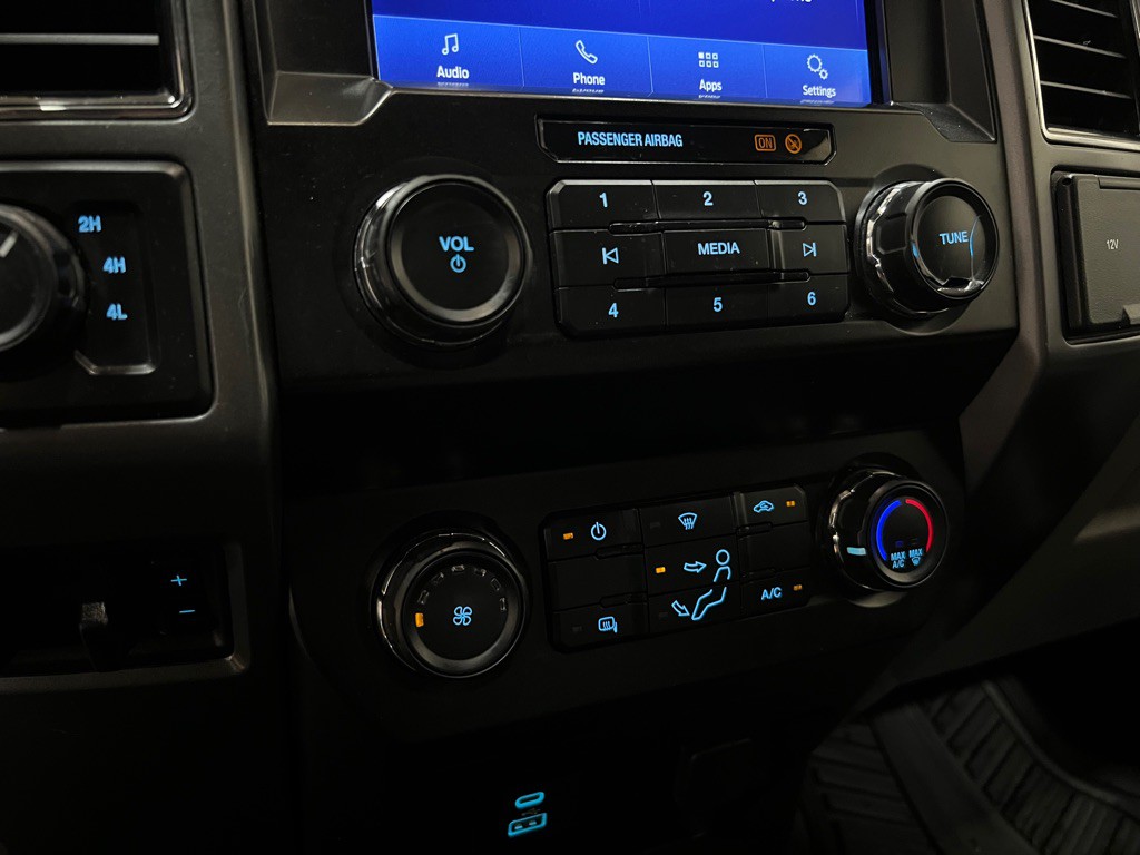 2021 Ford F-250 Image 23