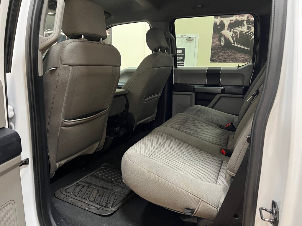 2021 Ford F-250 Image 30