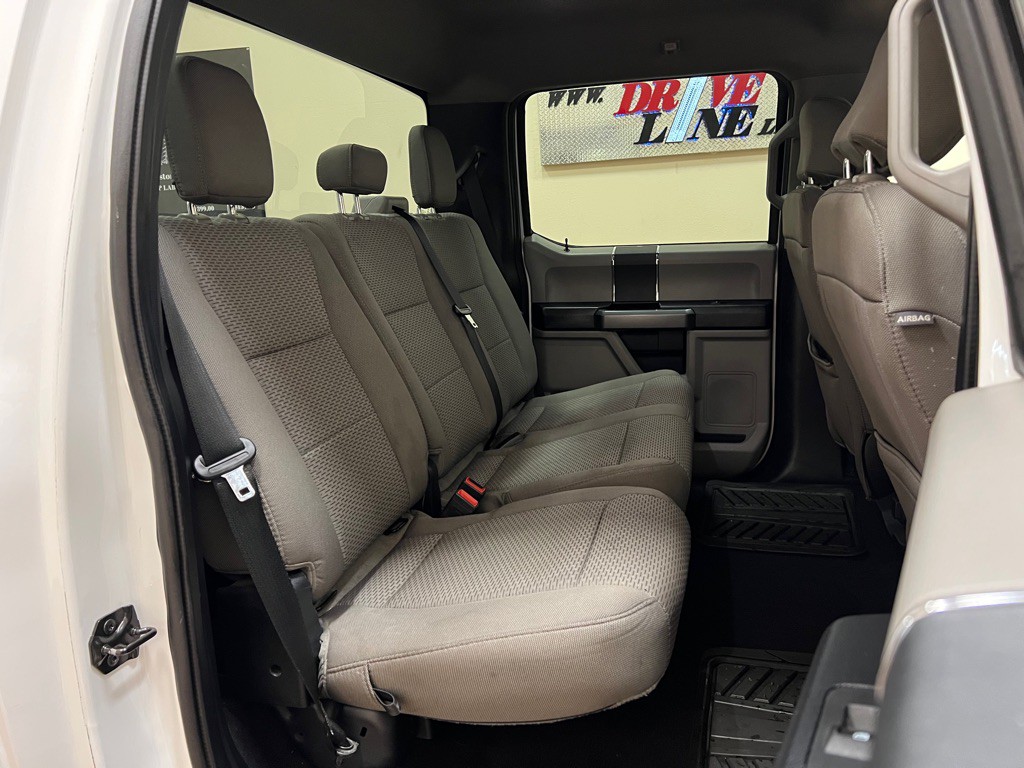 2021 Ford F-250 Image 32