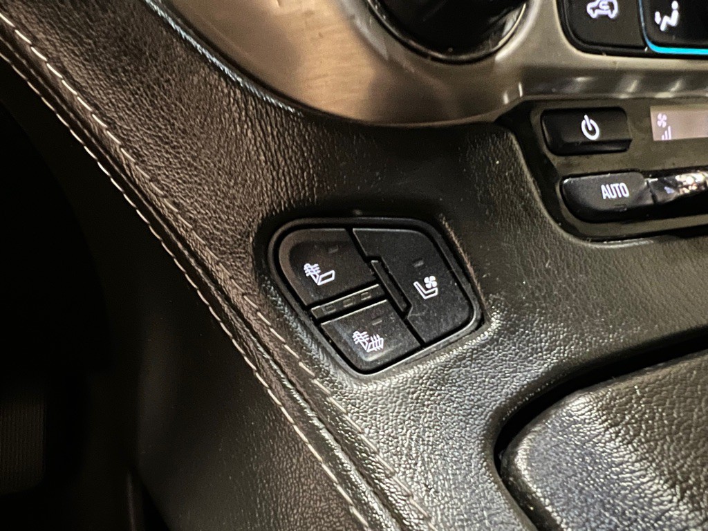2020 GMC Yukon Image 34