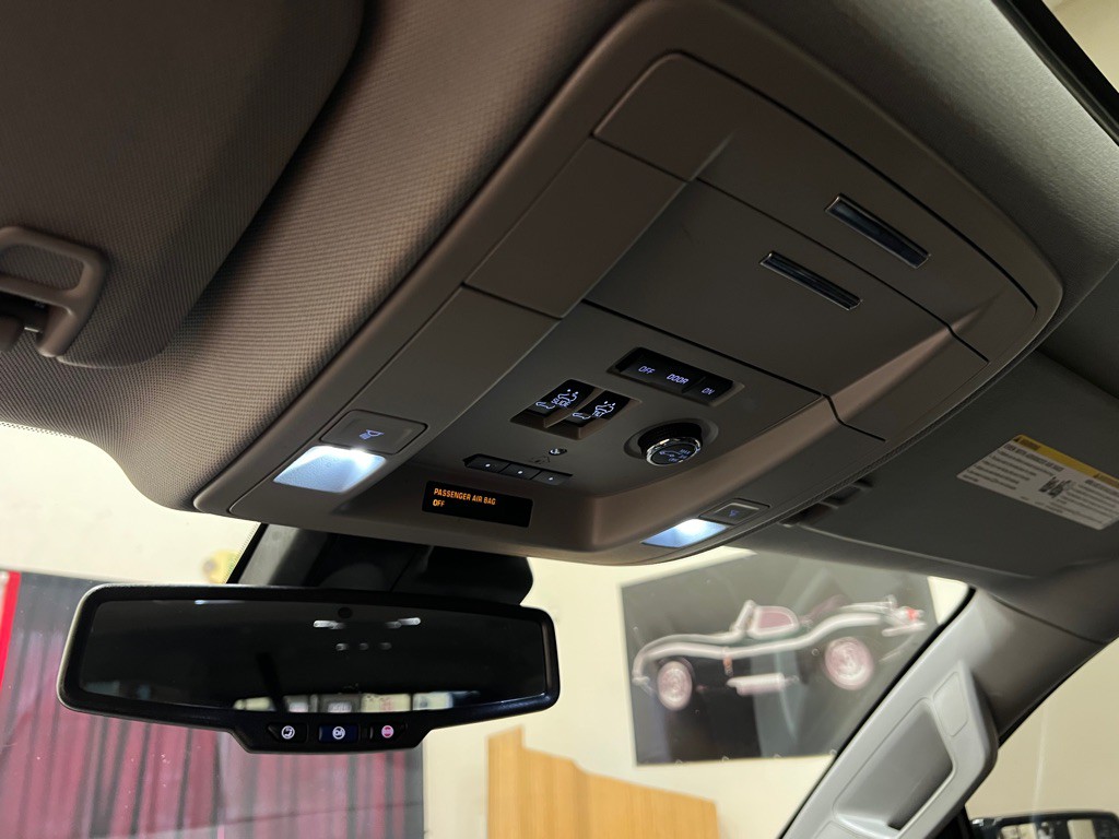 2020 GMC Yukon Image 35