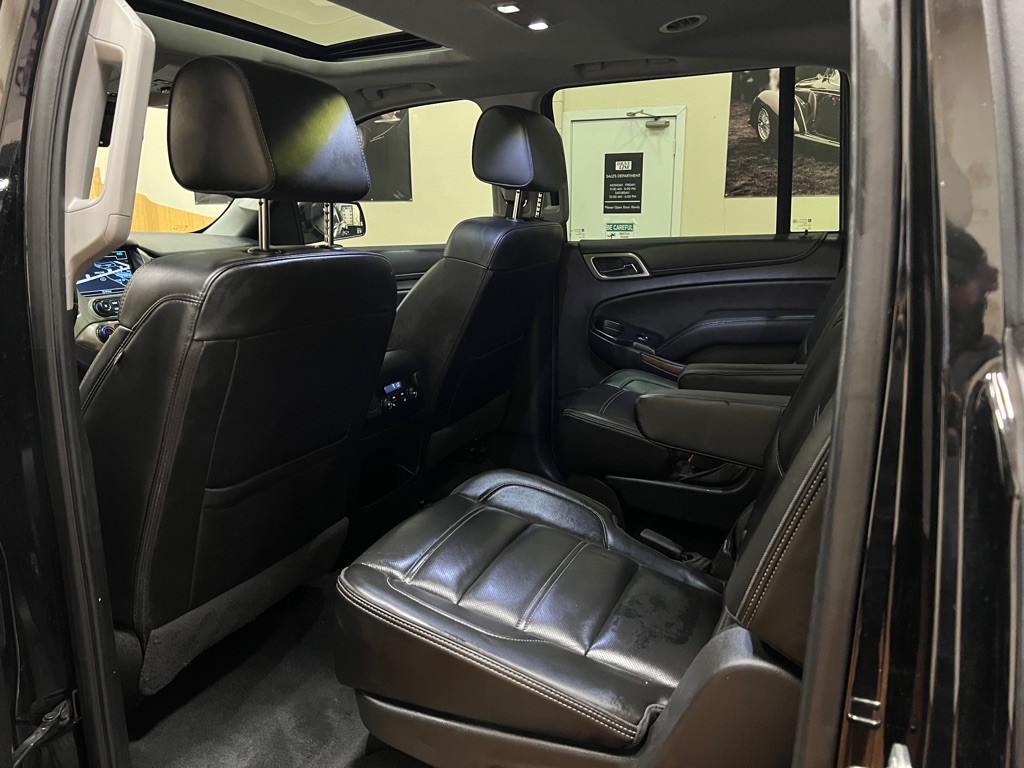 2020 GMC Yukon Image 39
