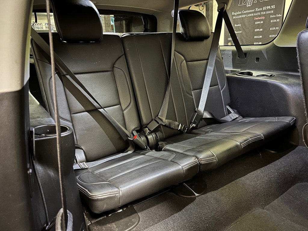 2020 GMC Yukon Image 44
