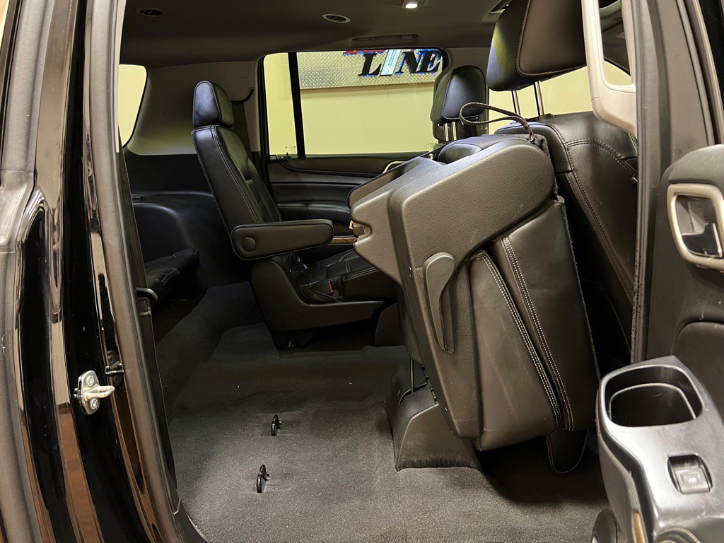 2020 GMC Yukon Image 45