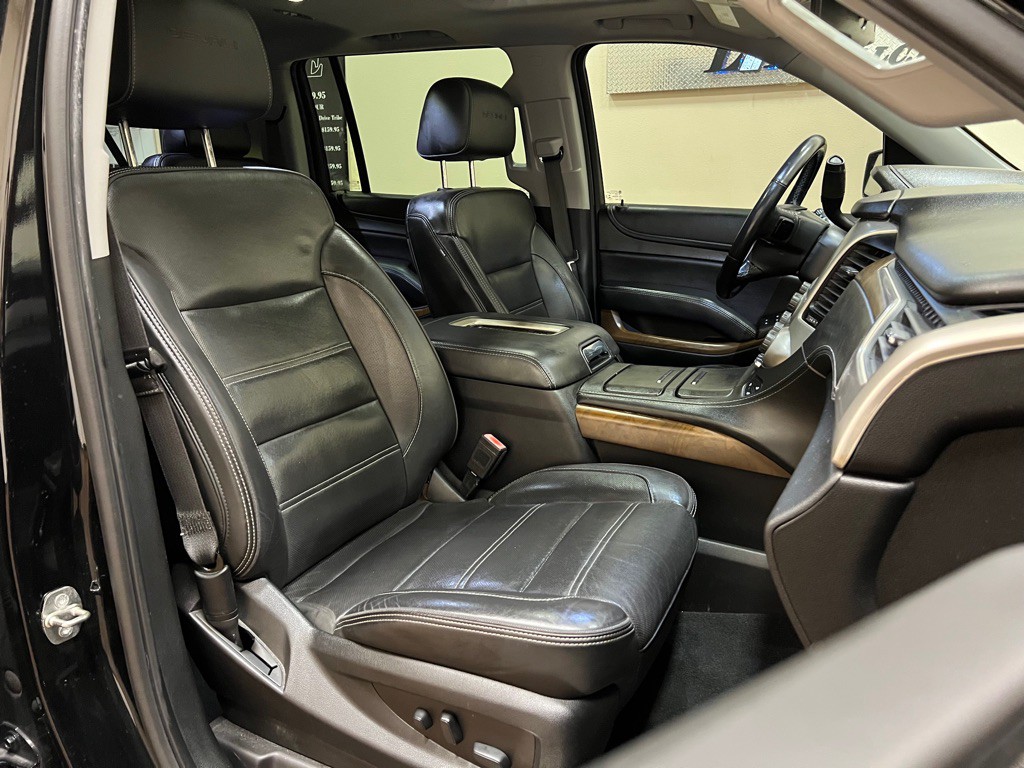 2020 GMC Yukon Image 49