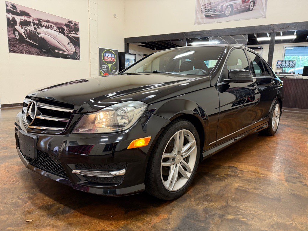 2014 Mercedes-Benz C-Class Image 5