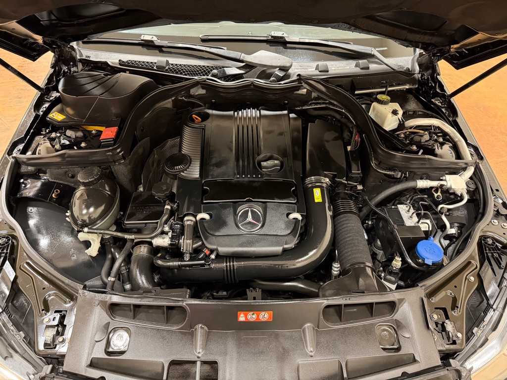 2014 Mercedes-Benz C-Class Image 13