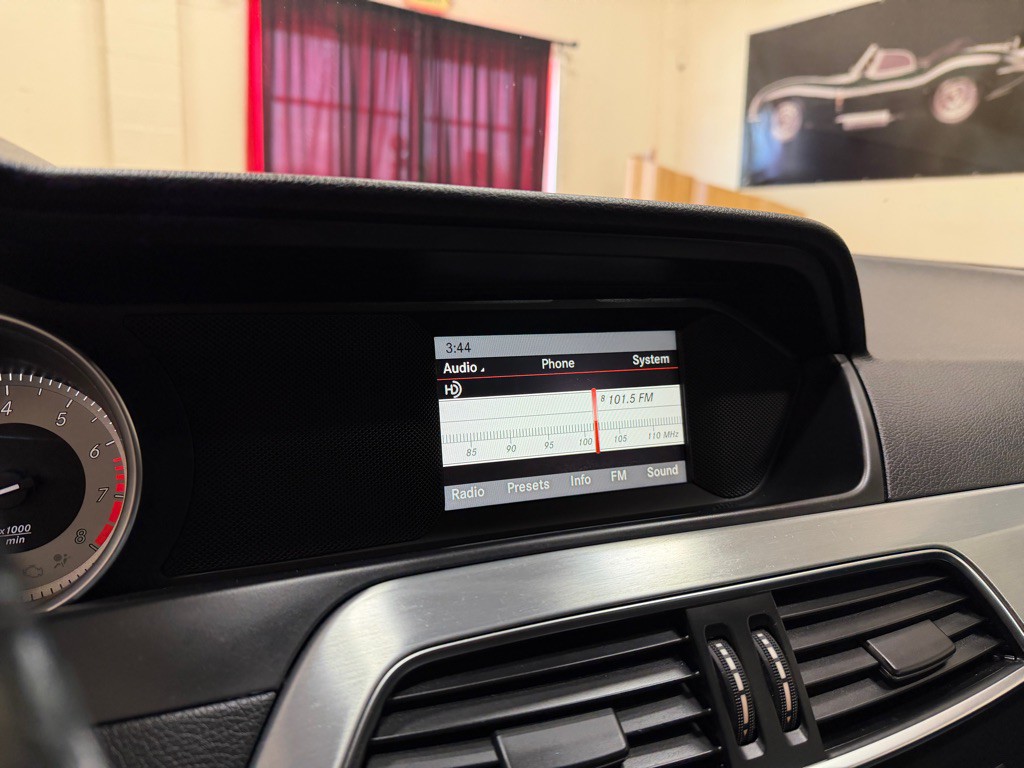 2014 Mercedes-Benz C-Class Image 22