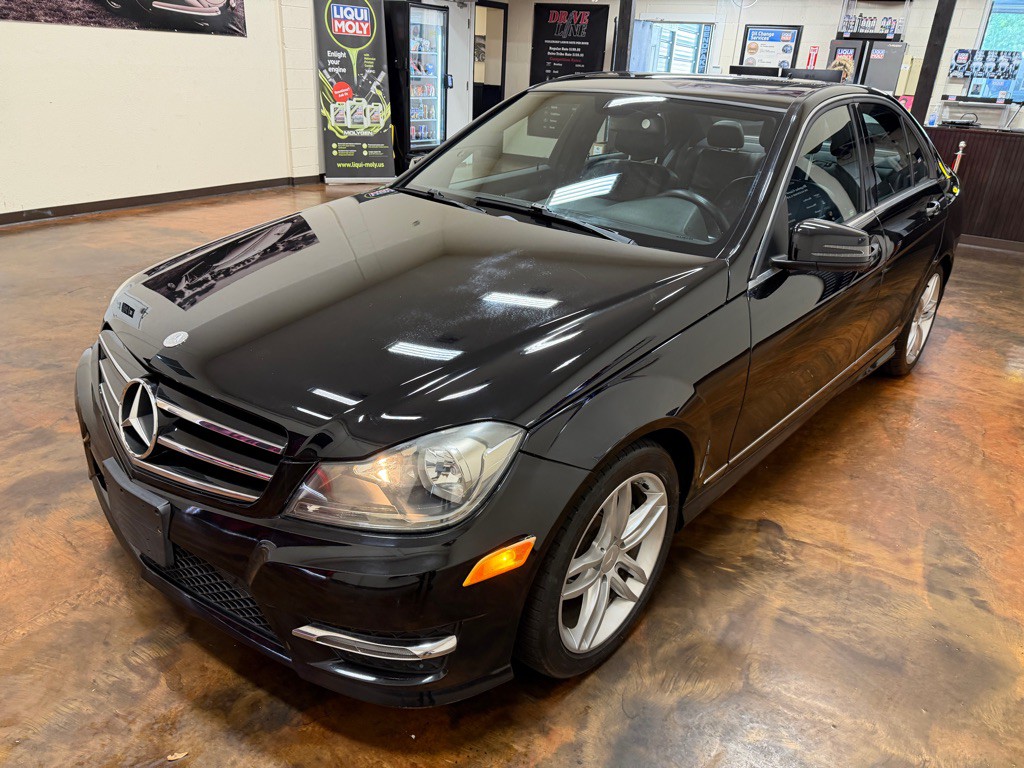 2014 Mercedes-Benz C-Class Image 41