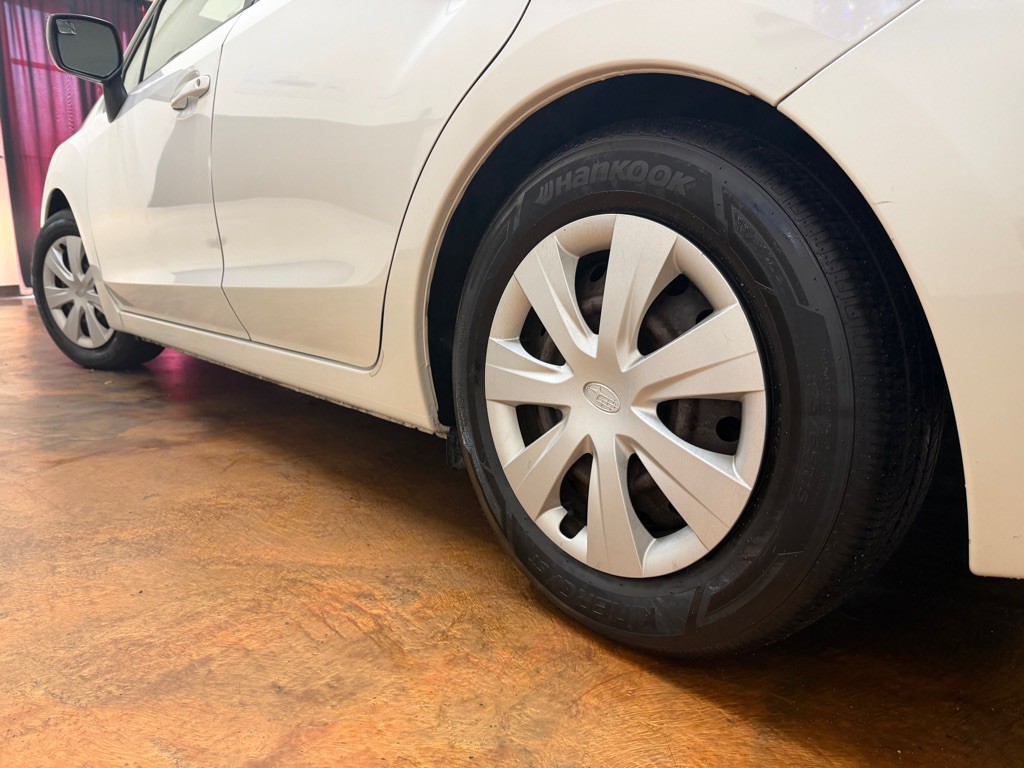 2013 Subaru Impreza Image 38