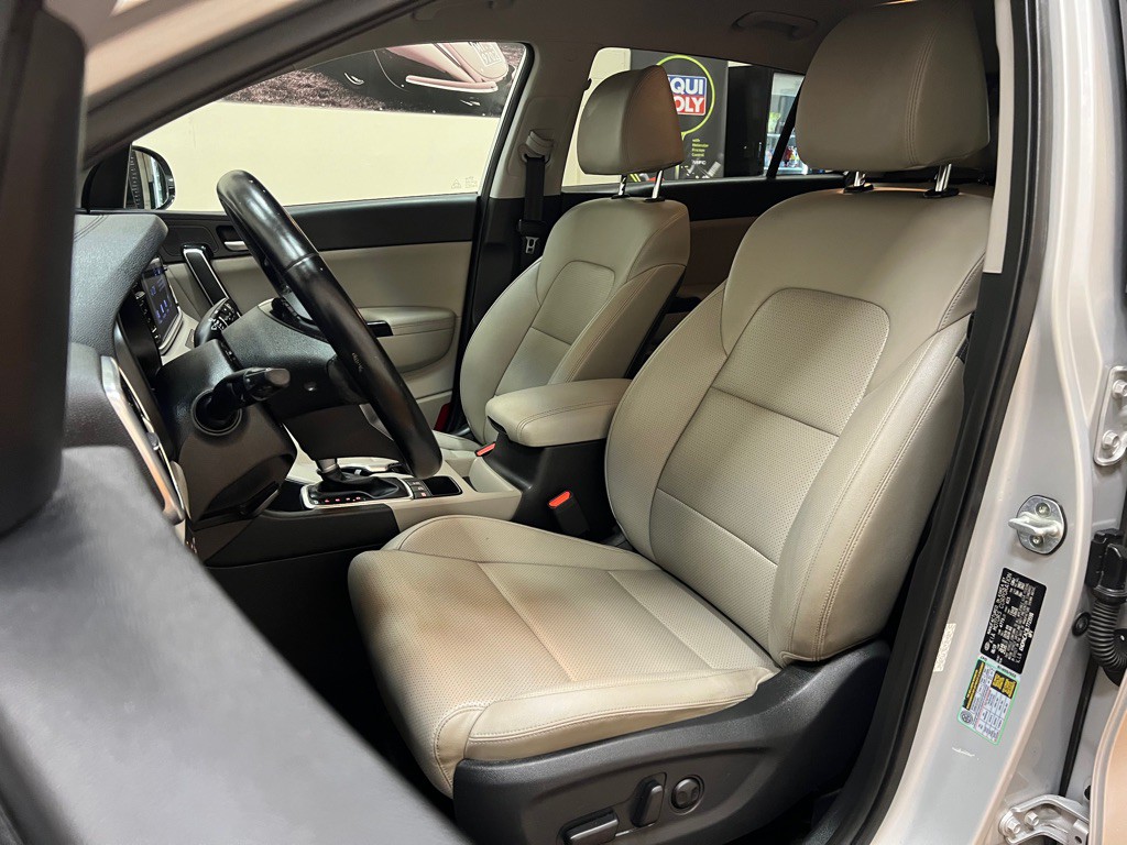 2020 Kia Sportage Image 17