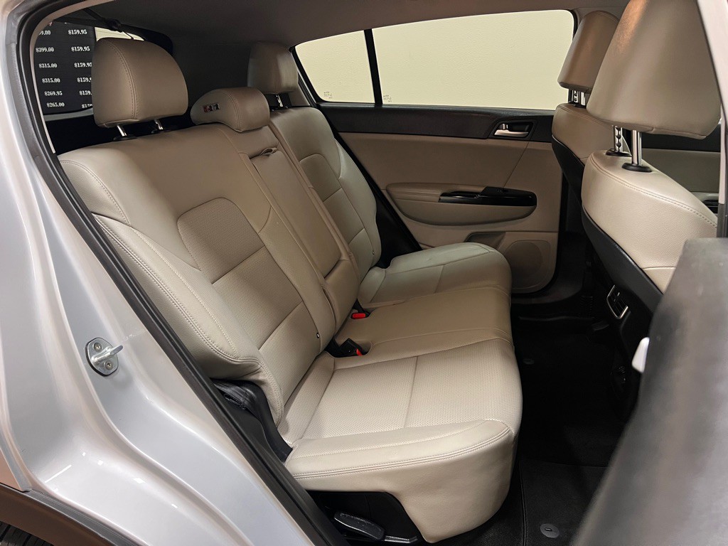 2020 Kia Sportage Image 20