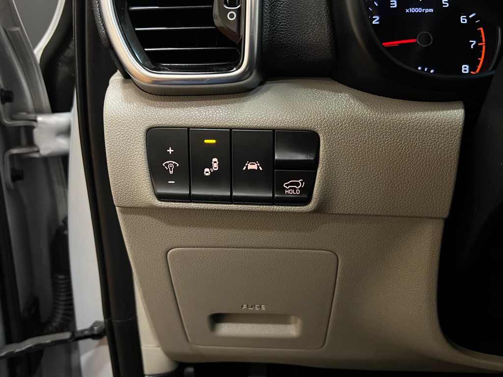 2020 Kia Sportage Image 25