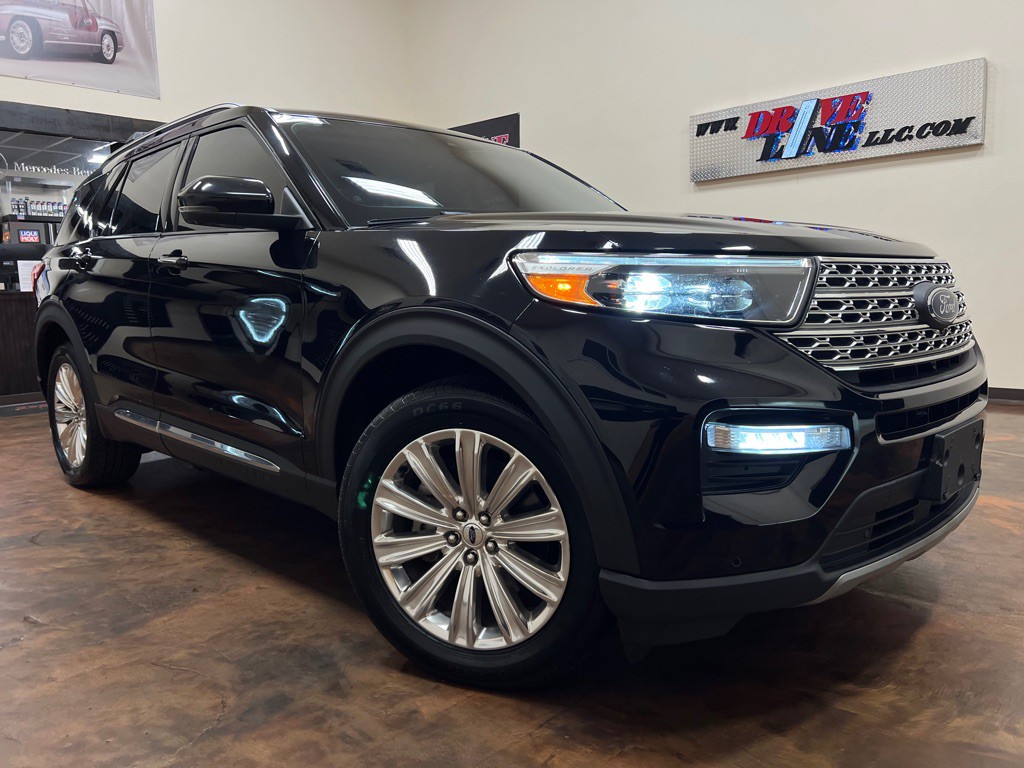 2020 Ford Explorer Image 1