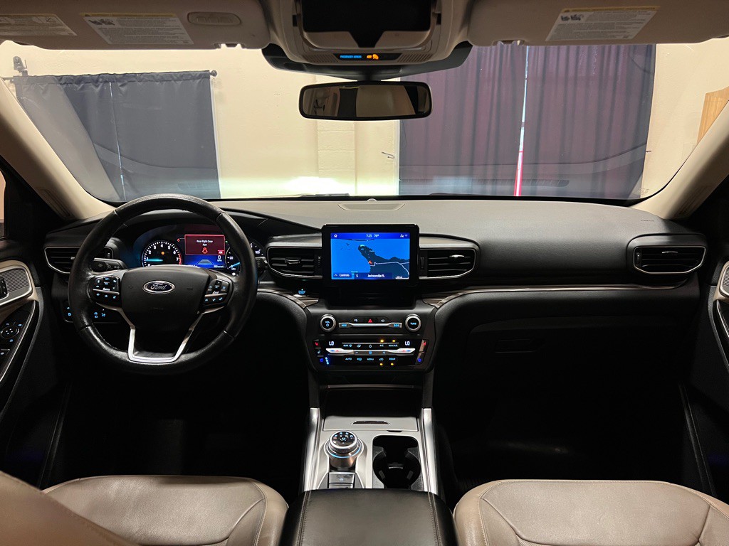 2020 Ford Explorer Image 14