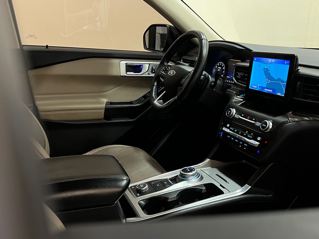 2020 Ford Explorer Image 15