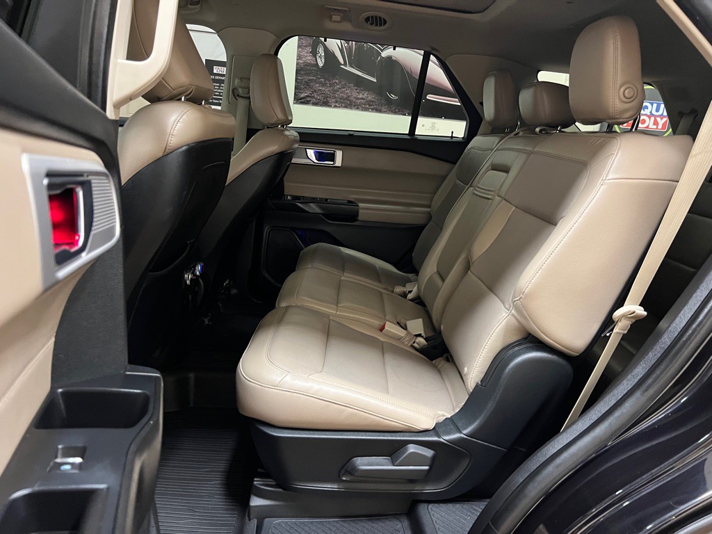2020 Ford Explorer Image 19
