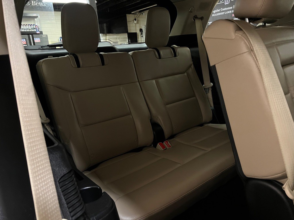 2020 Ford Explorer Image 22