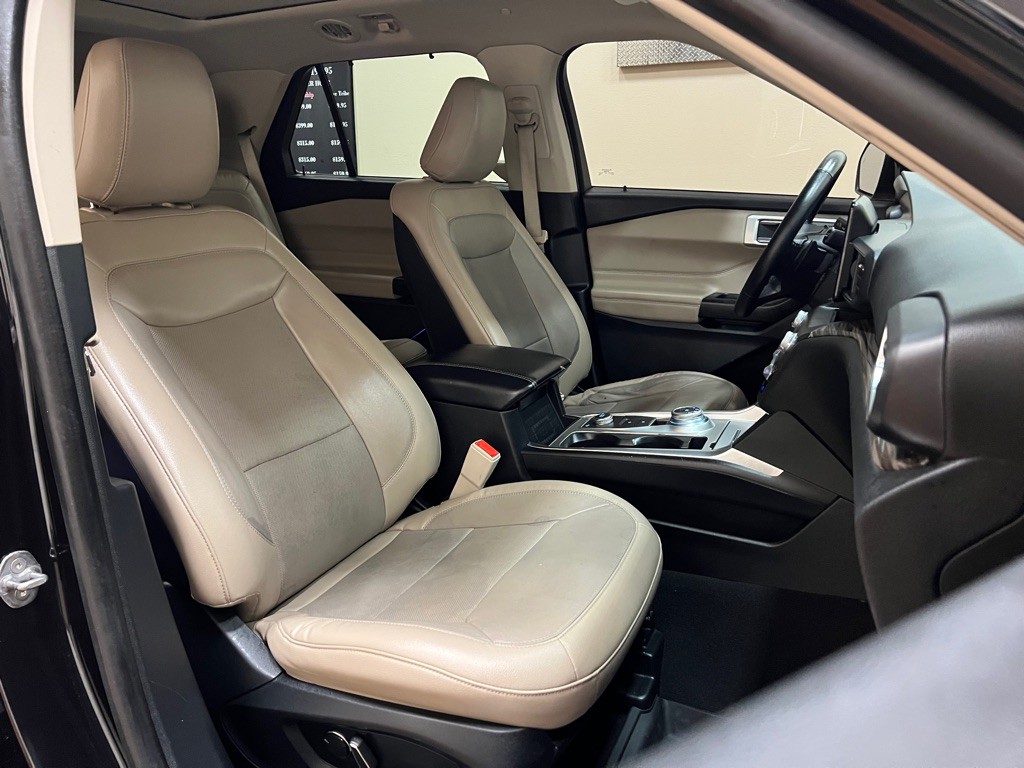2020 Ford Explorer Image 26