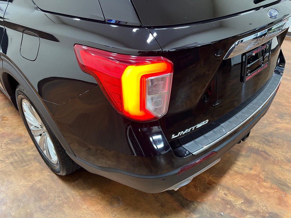 2020 Ford Explorer Image 46