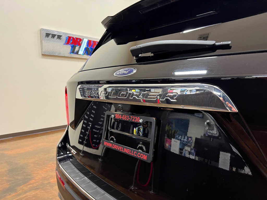 2020 Ford Explorer Image 48