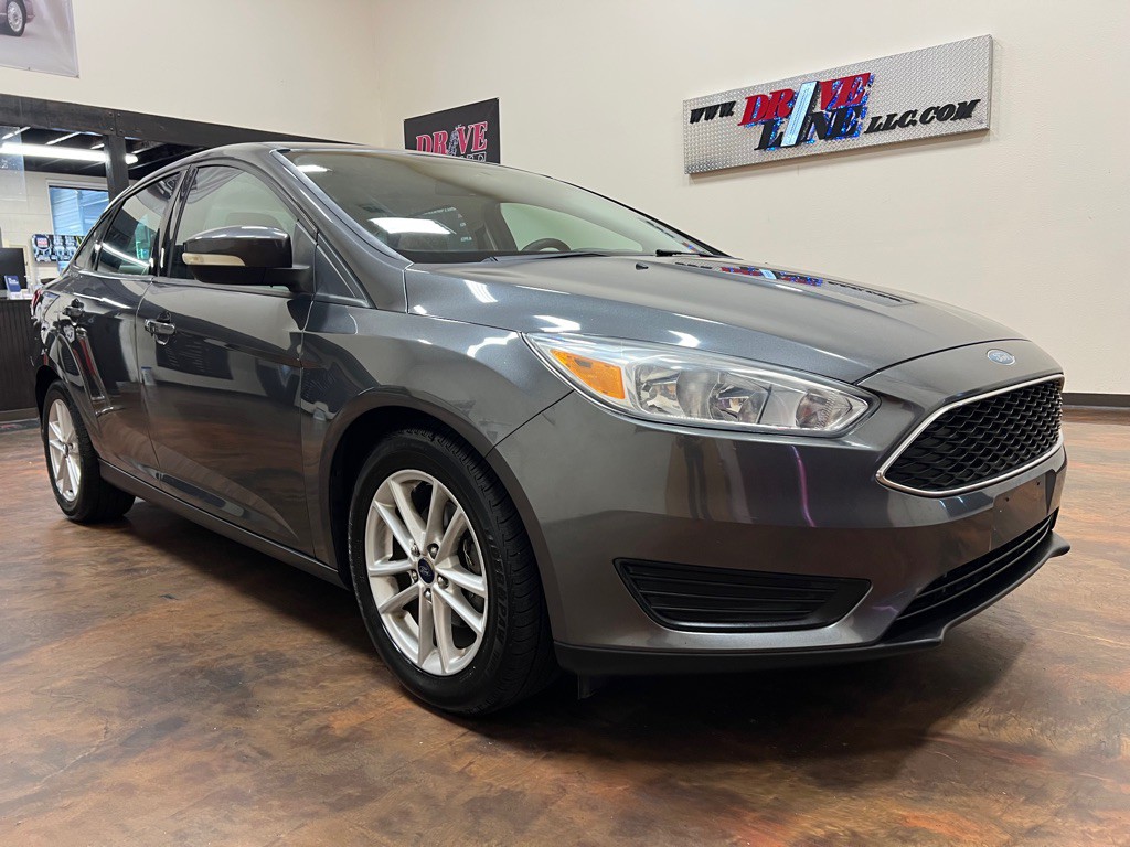 2017 Ford Focus Image 3