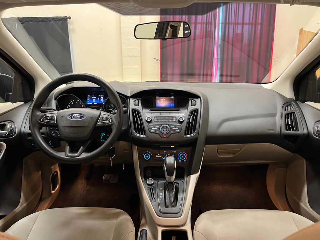 2017 Ford Focus Image 14
