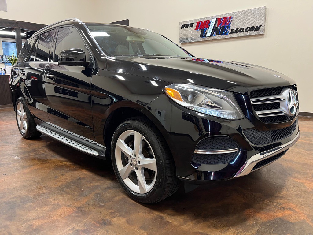 2016 Mercedes-Benz GLE-Class Image 3