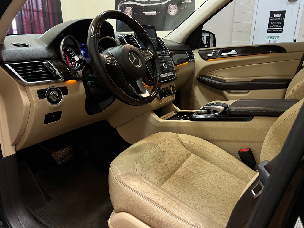 2016 Mercedes-Benz GLE-Class Image 16