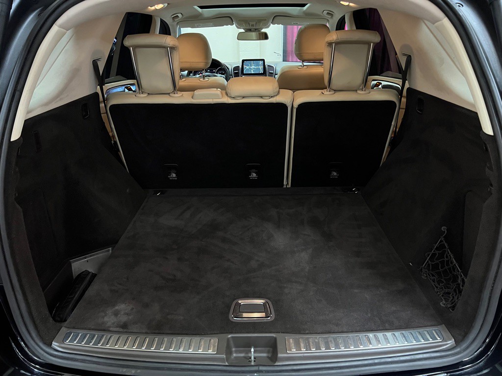 2016 Mercedes-Benz GLE-Class Image 32