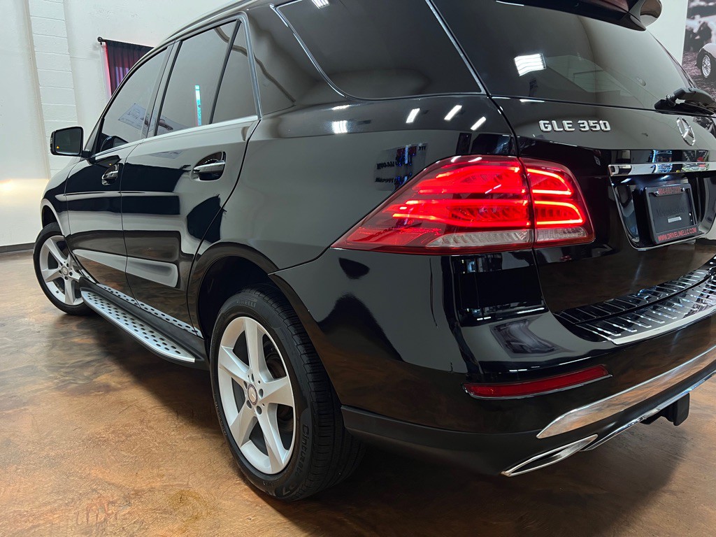 2016 Mercedes-Benz GLE-Class Image 36