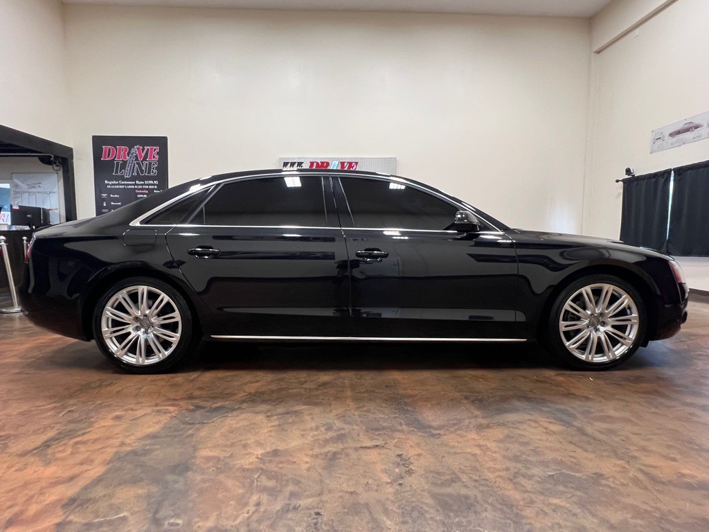 2014 Audi A8 Image 10