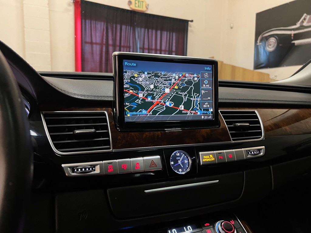 2014 Audi A8 Image 33
