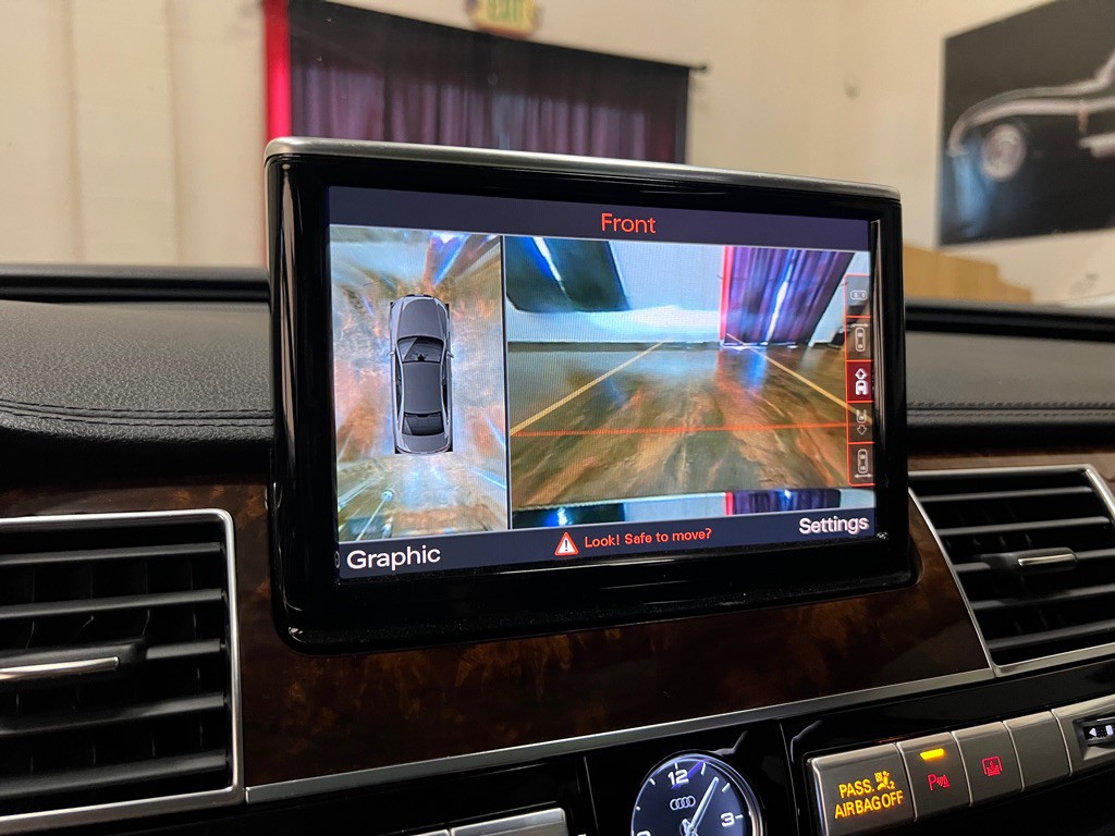 2014 Audi A8 Image 36
