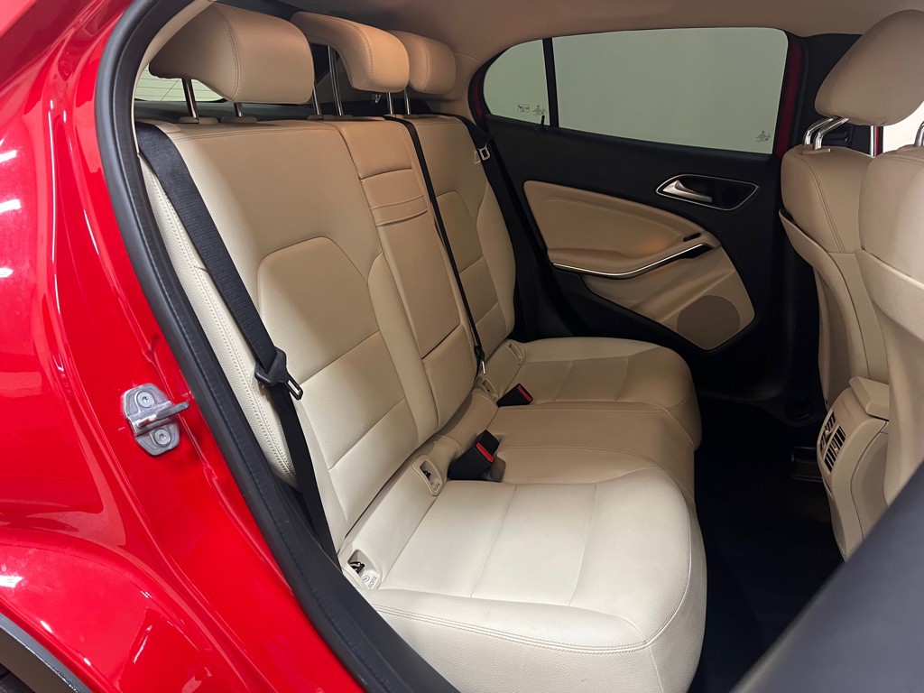 2019 Mercedes-Benz GLA-Class Image 33
