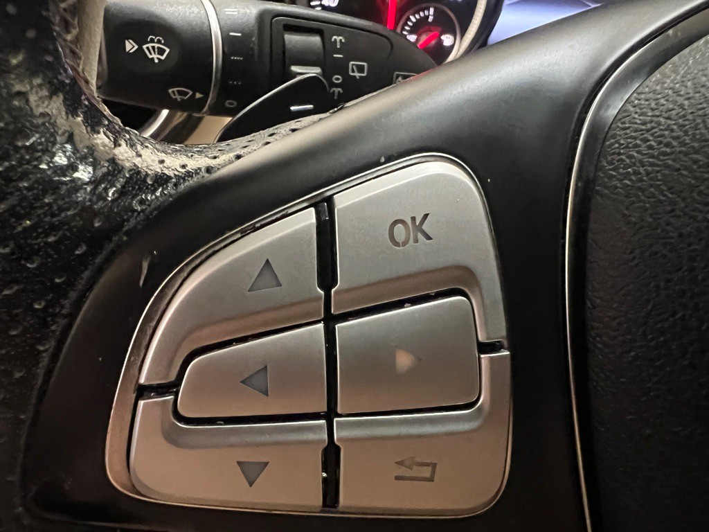 2019 Mercedes-Benz GLA-Class Image 41