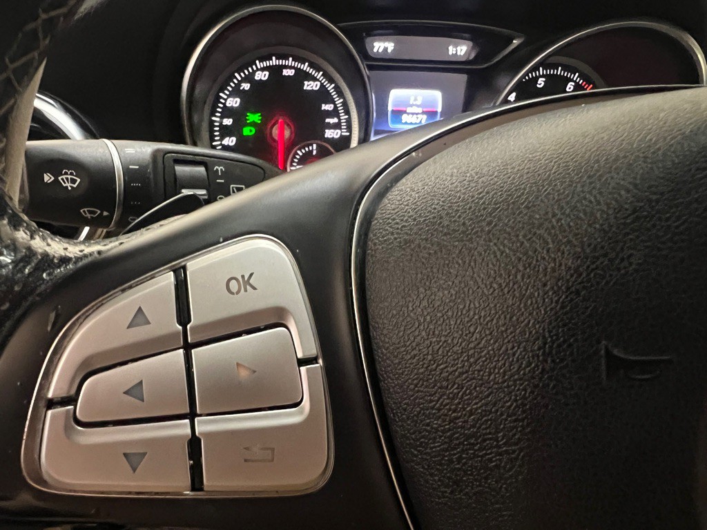 2019 Mercedes-Benz GLA-Class Image 42