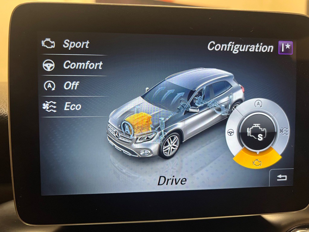 2019 Mercedes-Benz GLA-Class Image 46