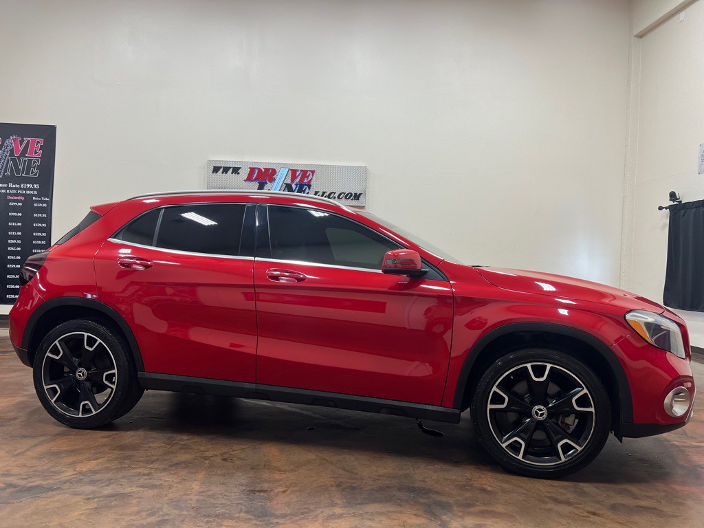 2019 Mercedes-Benz GLA-Class Image 3