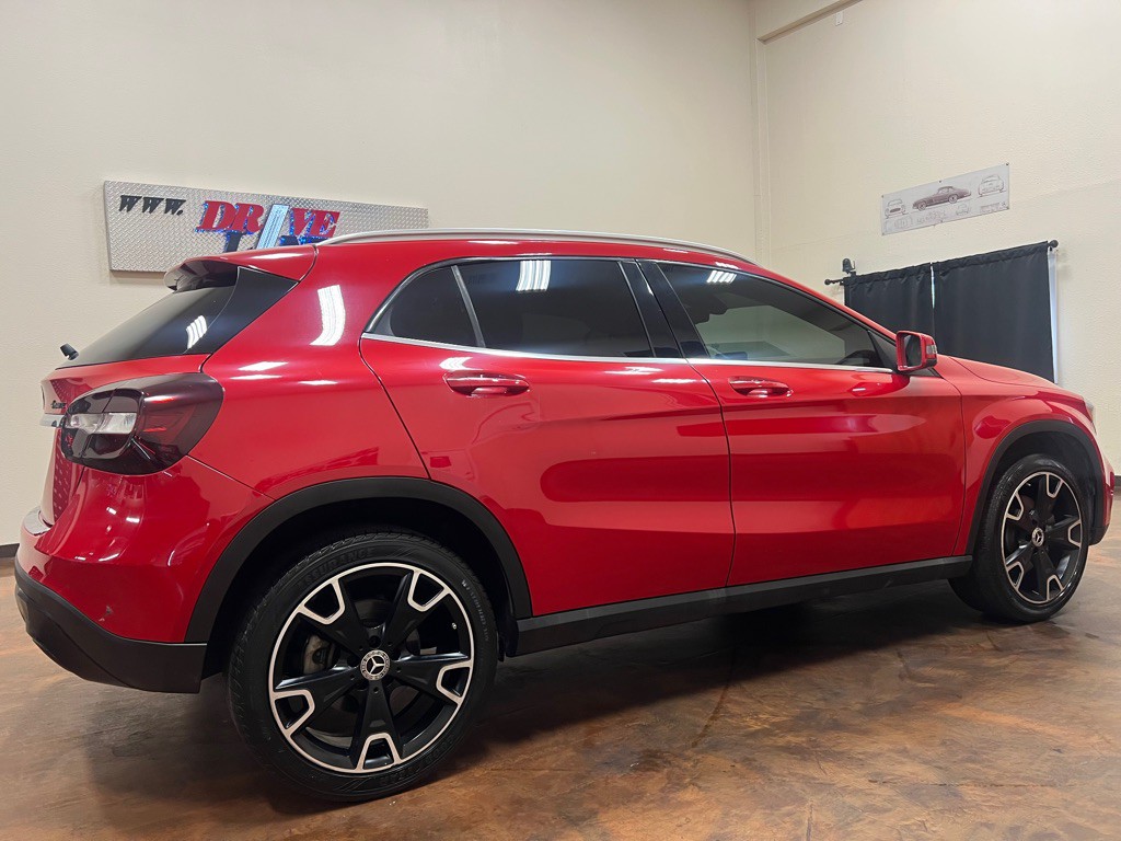 2019 Mercedes-Benz GLA-Class Image 6