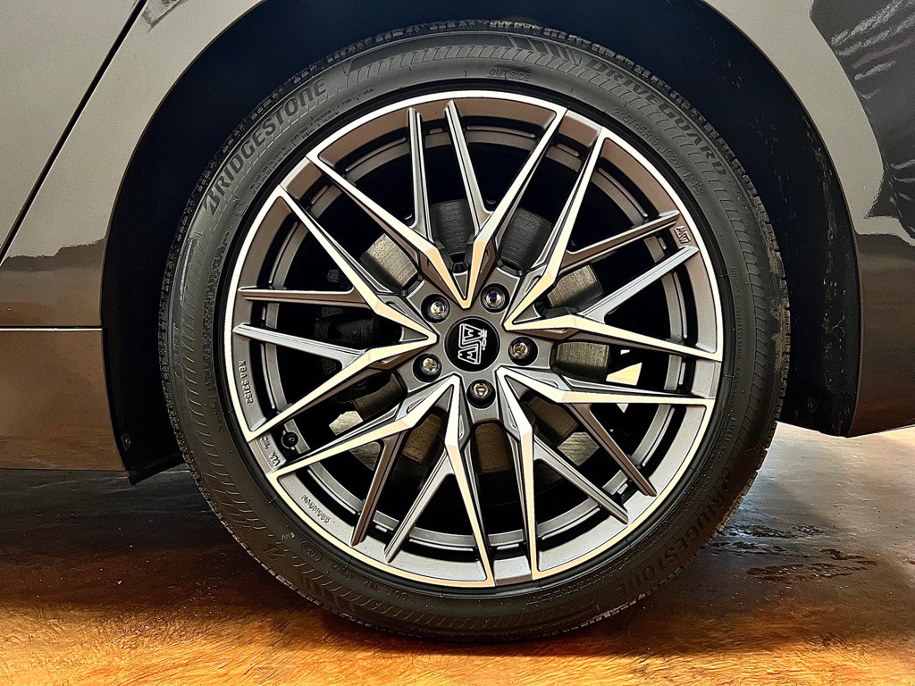 2016 BMW 7 Series Image 40