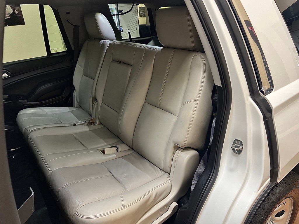 2017 Chevrolet Tahoe Image 34