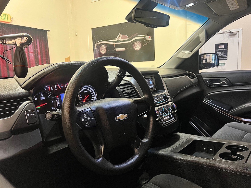 2017 Chevrolet Tahoe Image 10