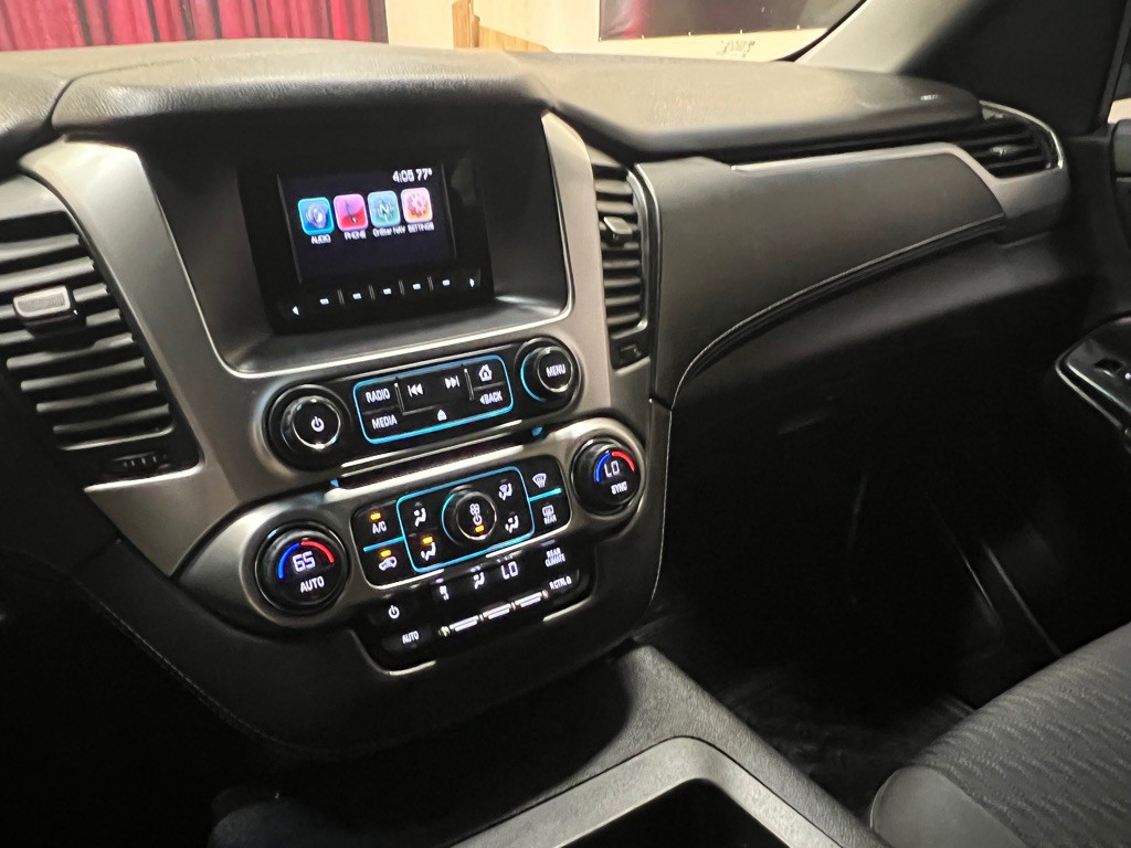 2017 Chevrolet Tahoe Image 19