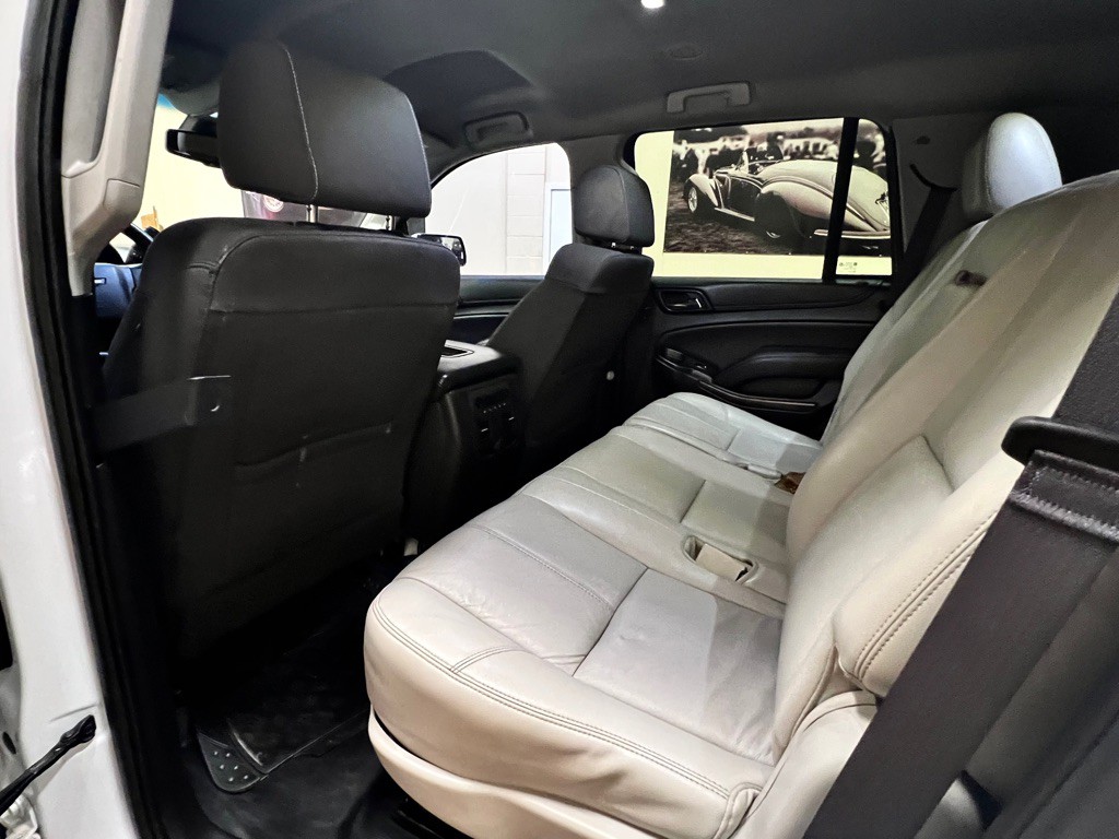 2017 Chevrolet Tahoe Image 31