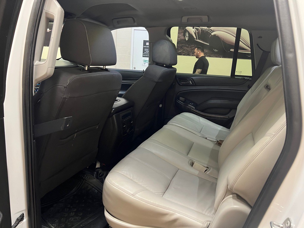 2017 Chevrolet Tahoe Image 32