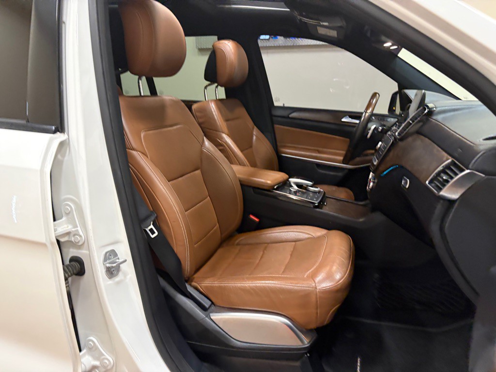 2017 Mercedes-Benz GLS-Class Image 19