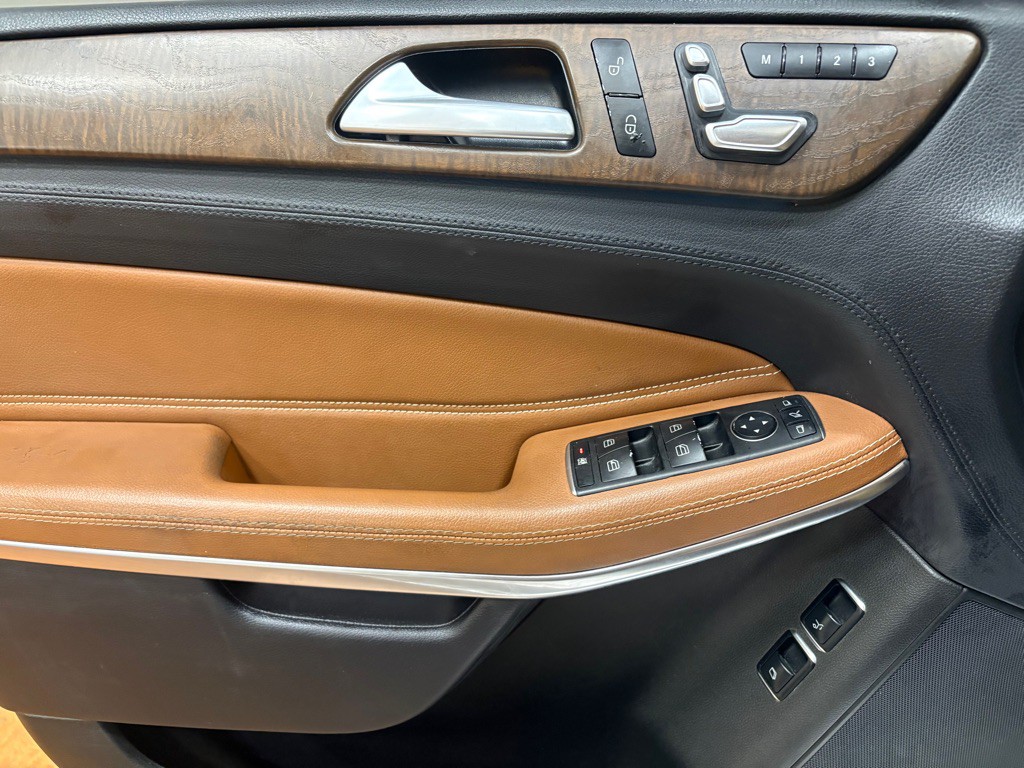 2017 Mercedes-Benz GLS-Class Image 20
