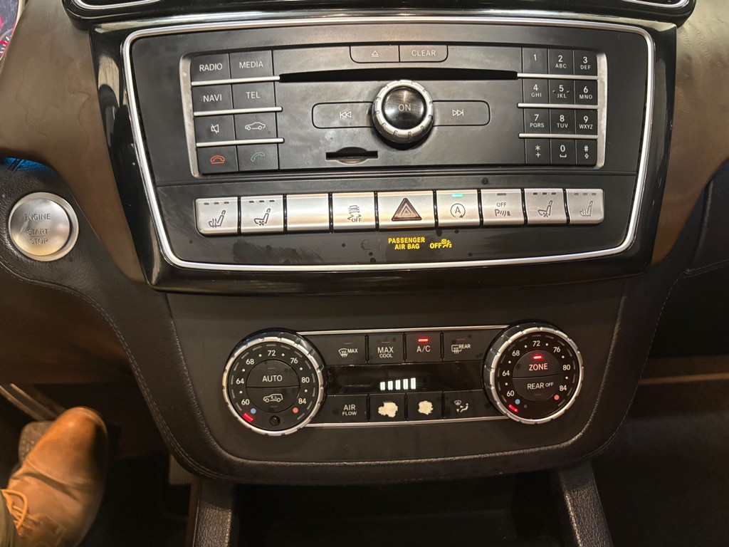 2017 Mercedes-Benz GLS-Class Image 24