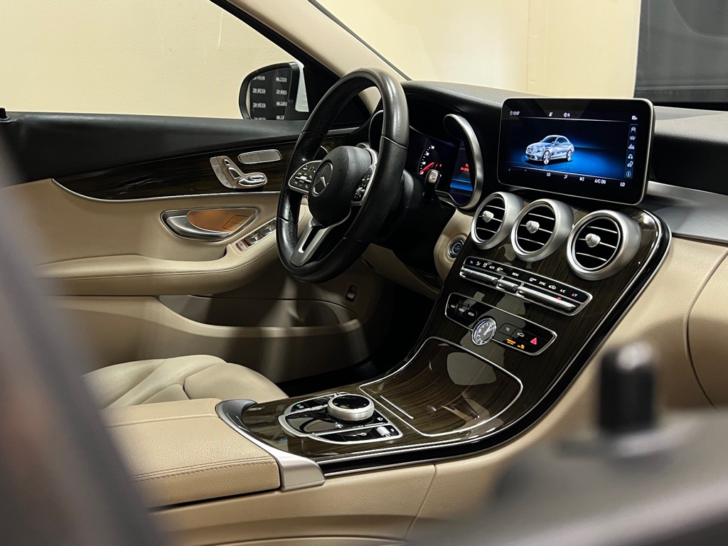 2019 Mercedes-Benz C-Class Image 15